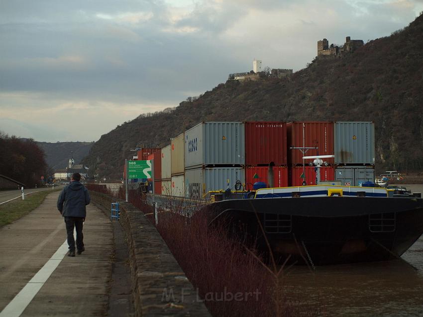 Schiff gesunken St Goarhausen Loreley P356.jpg